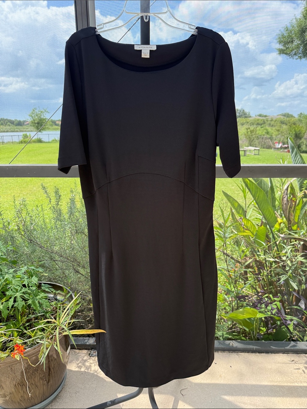 Boston Proper Black Short-Sleeve Midi Sheath Dress